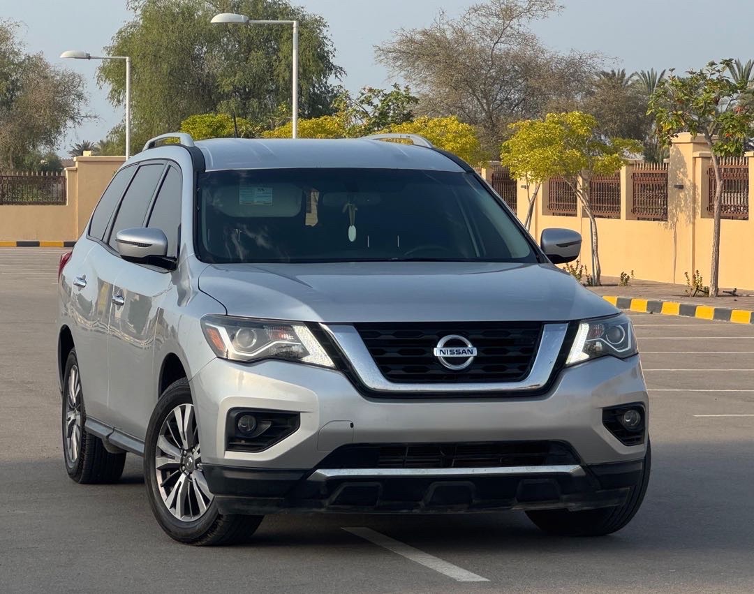 2018 Nissan Pathfinder SV thumbnail 8