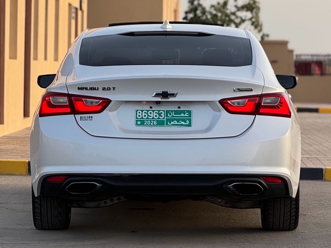 2018 Chevrolet Malibu Premier thumbnail 6