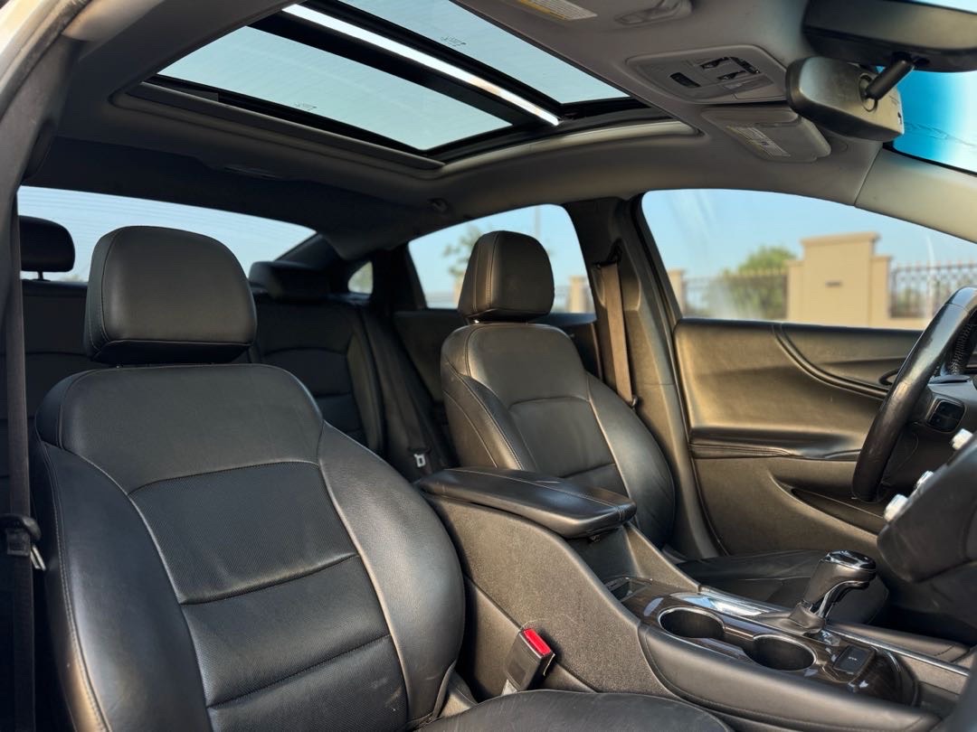 2018 Chevrolet Malibu Premier thumbnail 8