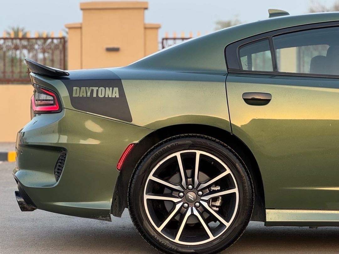 2018 Dodge Charger R/T thumbnail 9