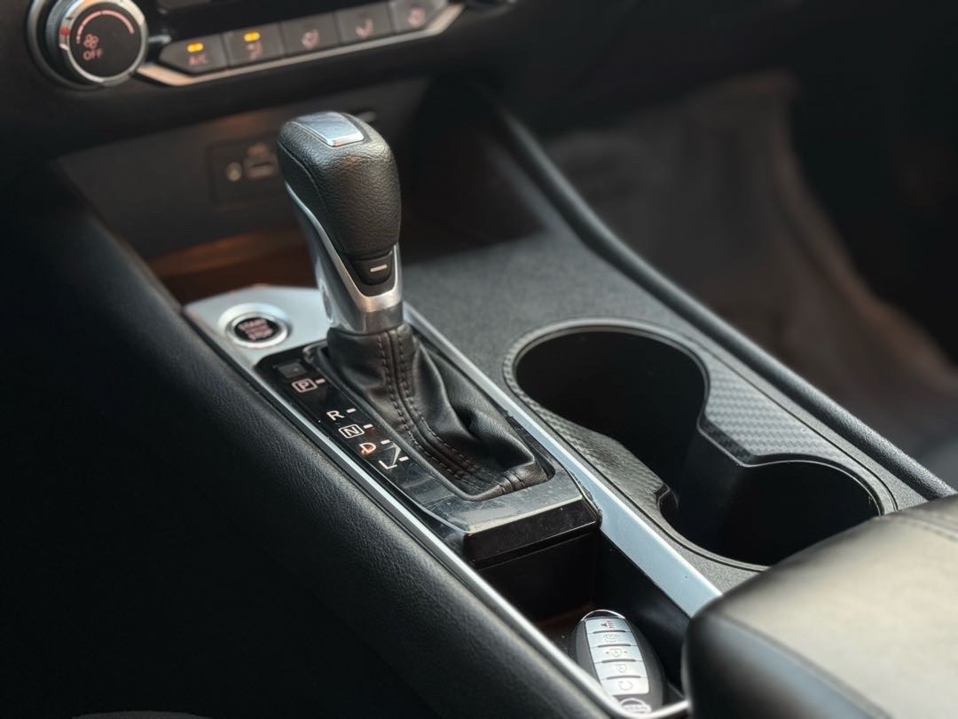 2022 Nissan Altima S thumbnail 13