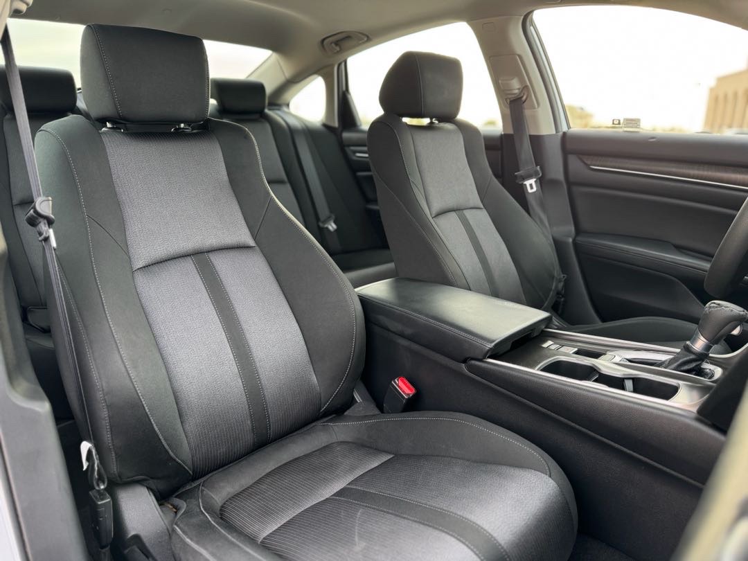2018 Honda Accord EX-L thumbnail 8