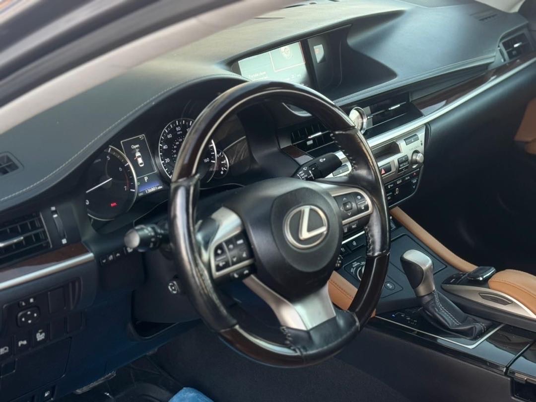 2018 Lexus ES 350 thumbnail 7