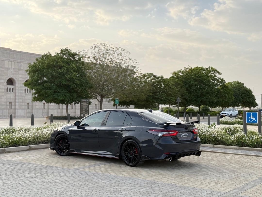 2023 Toyota Camry XSE thumbnail 6