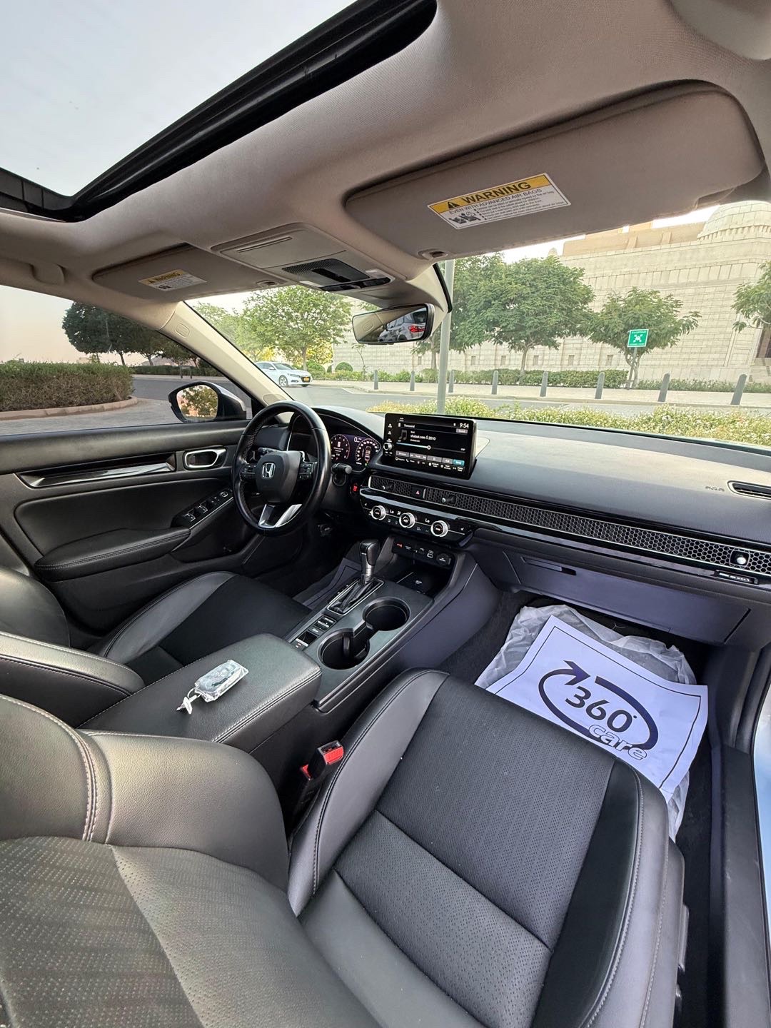 2022 Honda Accord Touring Hybrid thumbnail 9