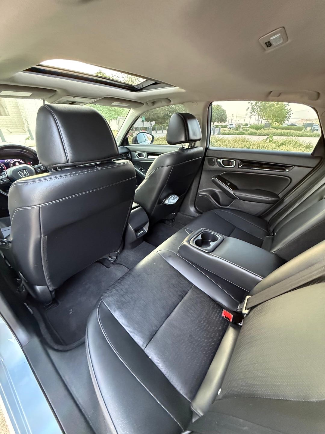 2022 Honda Accord Touring Hybrid thumbnail 13