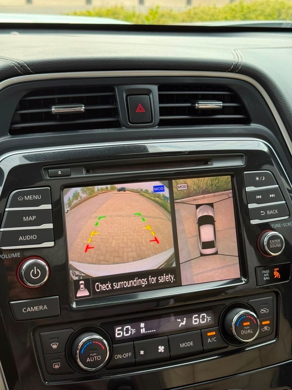 2019 Nissan Maxima Platinum thumbnail 10