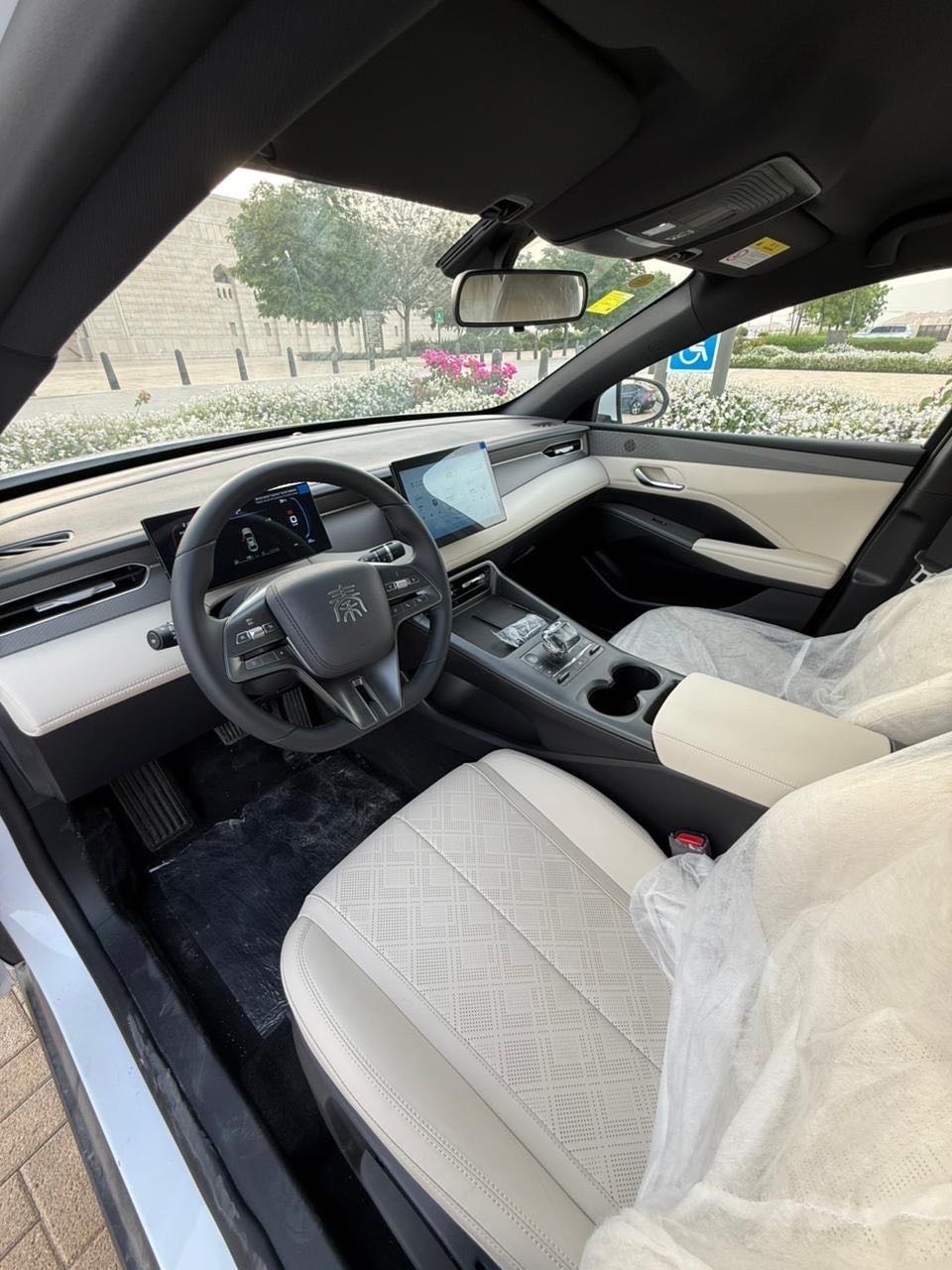 2025 BYD Tshen Premium thumbnail 11