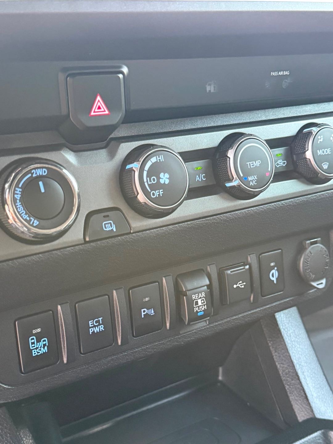 2020 Toyota Tundra TRD Pro thumbnail 7