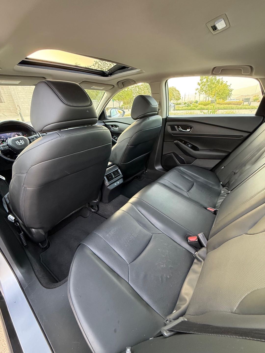 2024 Honda Accord Touring Hybrid thumbnail 13