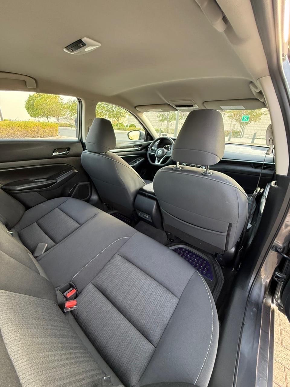 2020 Nissan Altima SV thumbnail 12