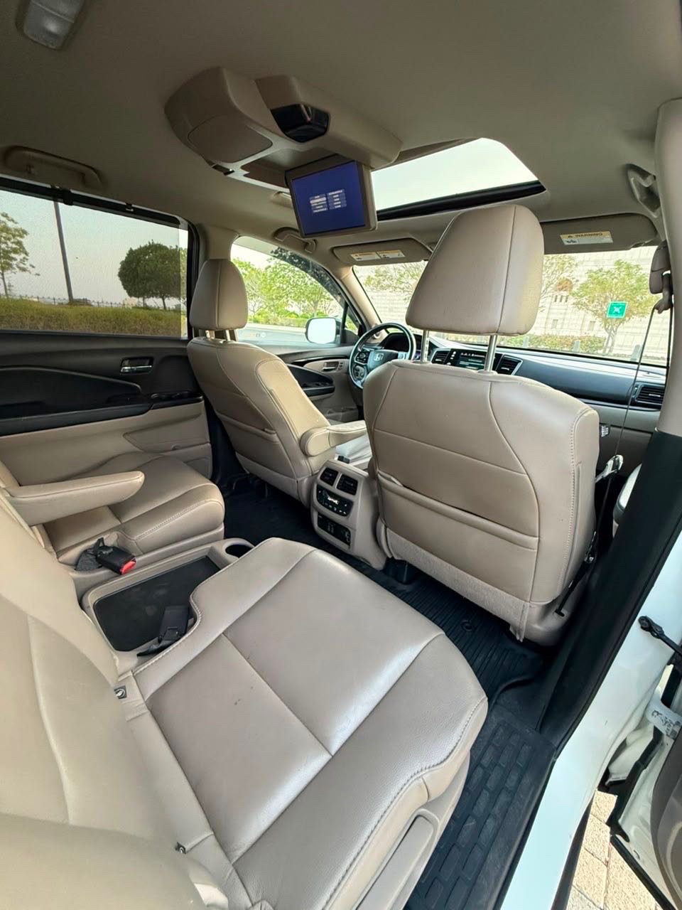 2019 Honda Pilot Platinum thumbnail 14