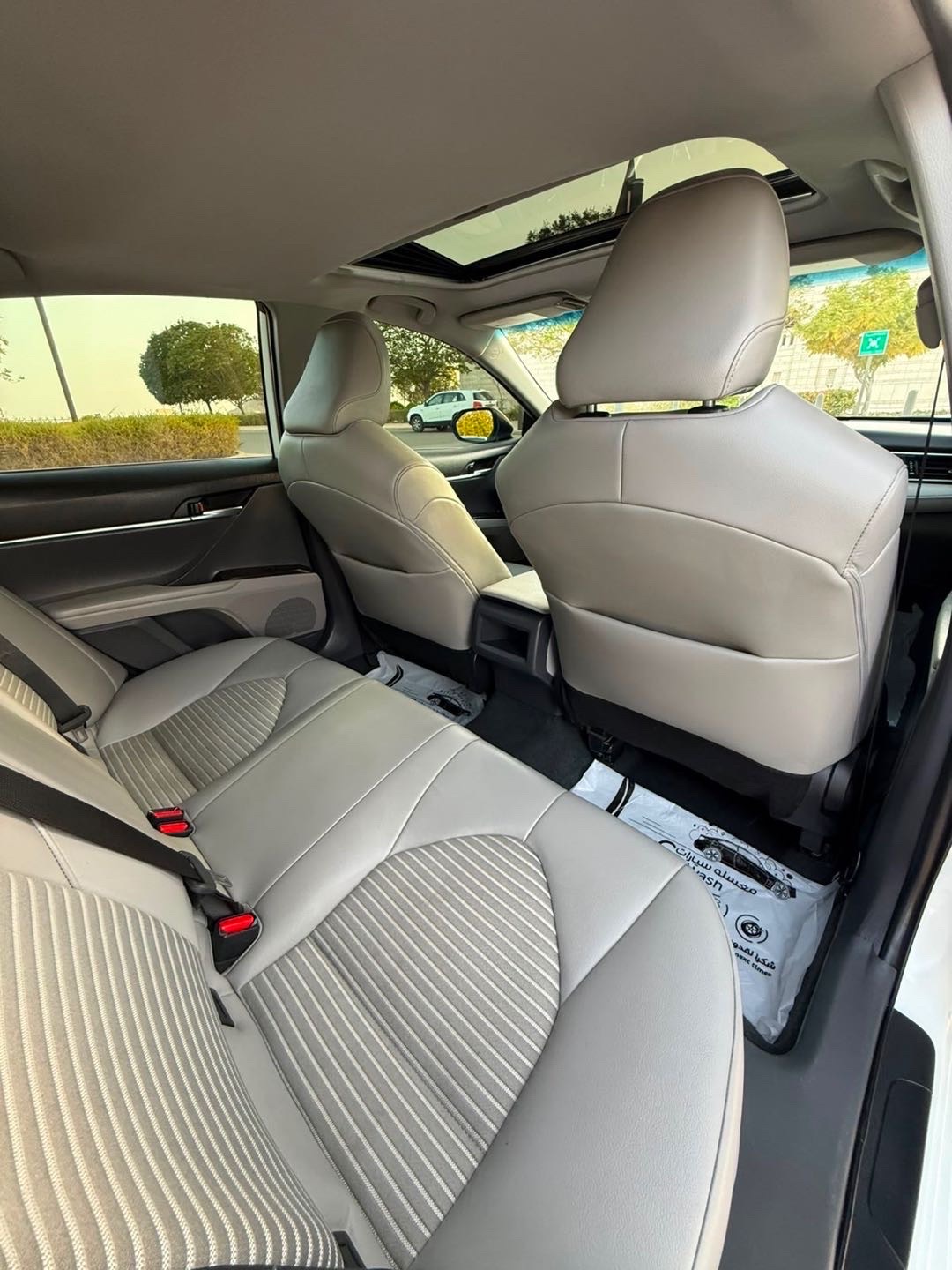 2022 Toyota Camry SE thumbnail 14