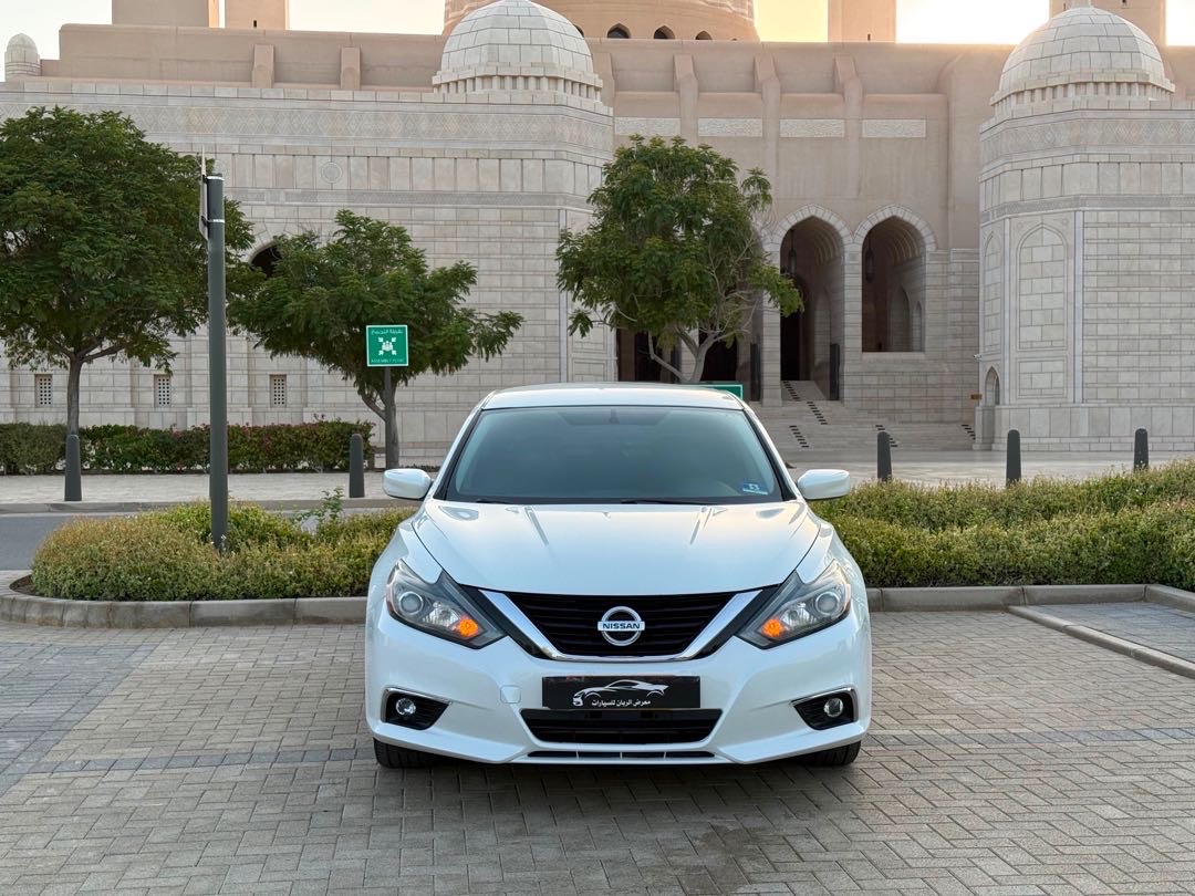 2018 Nissan Altima SR