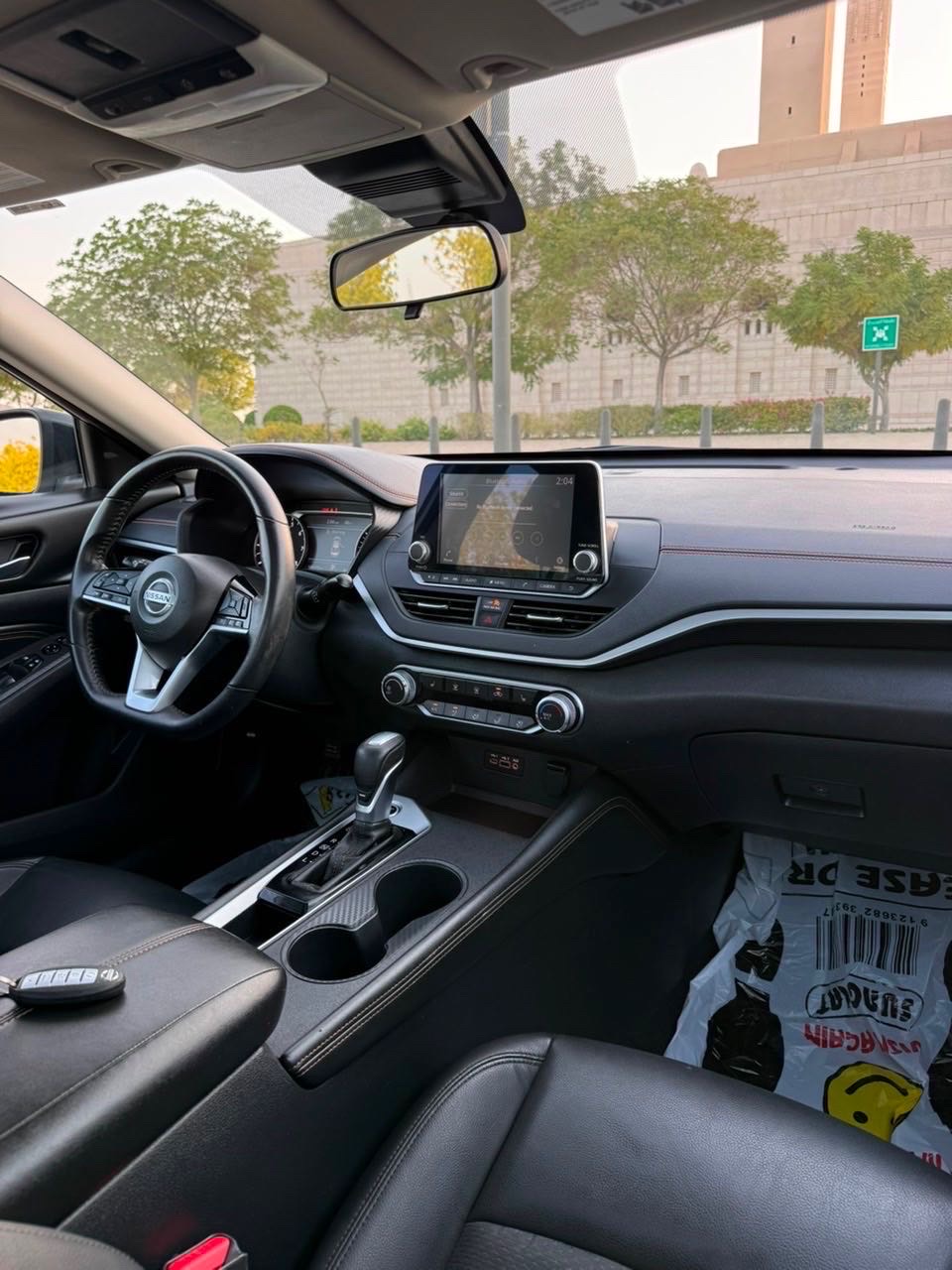 2020 Nissan Altima SR thumbnail 12