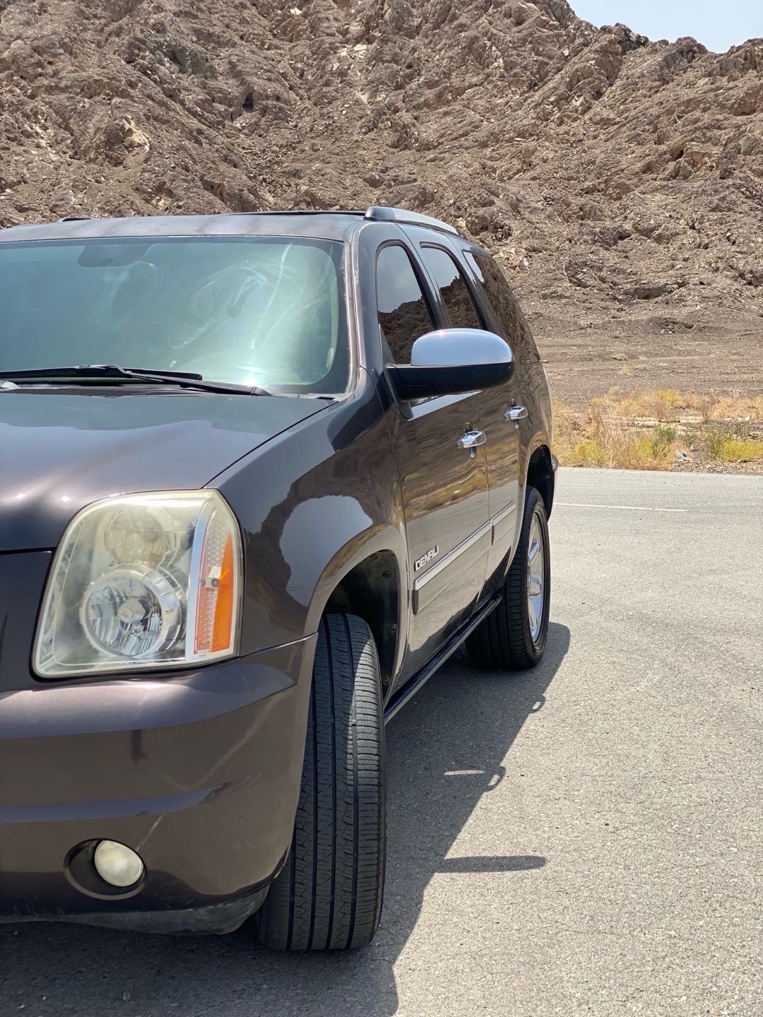 2011 GMC Yukon Denali thumbnail 8