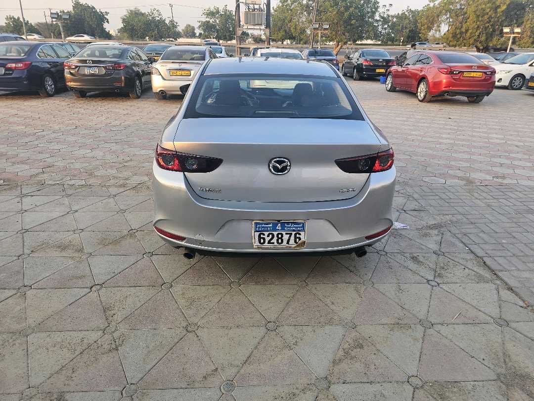 2021 Mazda 3 thumbnail 6
