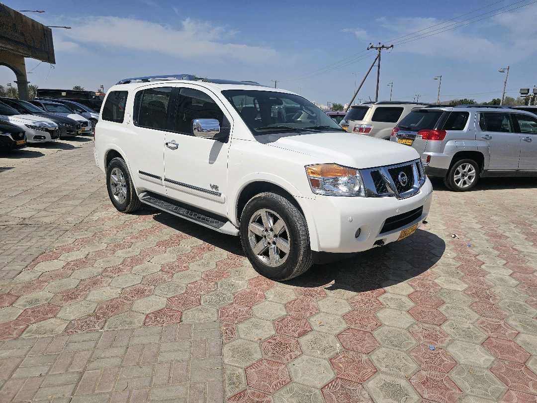 2012 Nissan Armada Platinum thumbnail 8