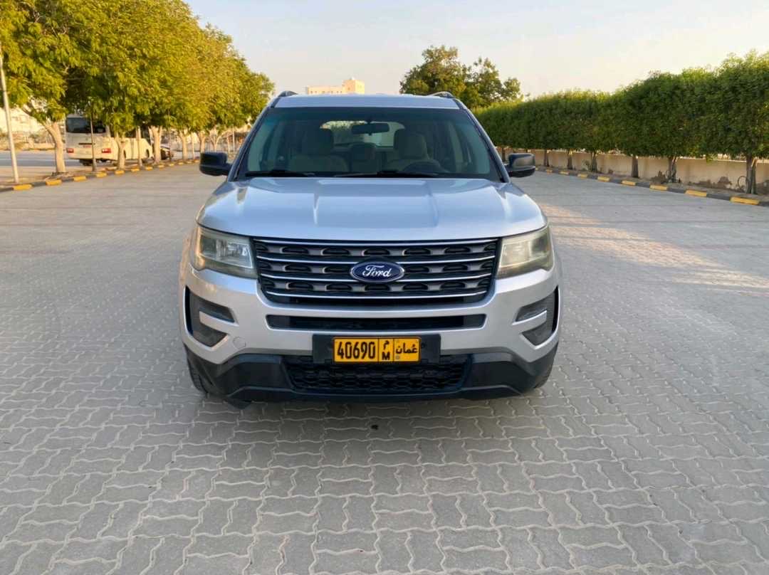 2017 Ford Explorer Platinum thumbnail 14