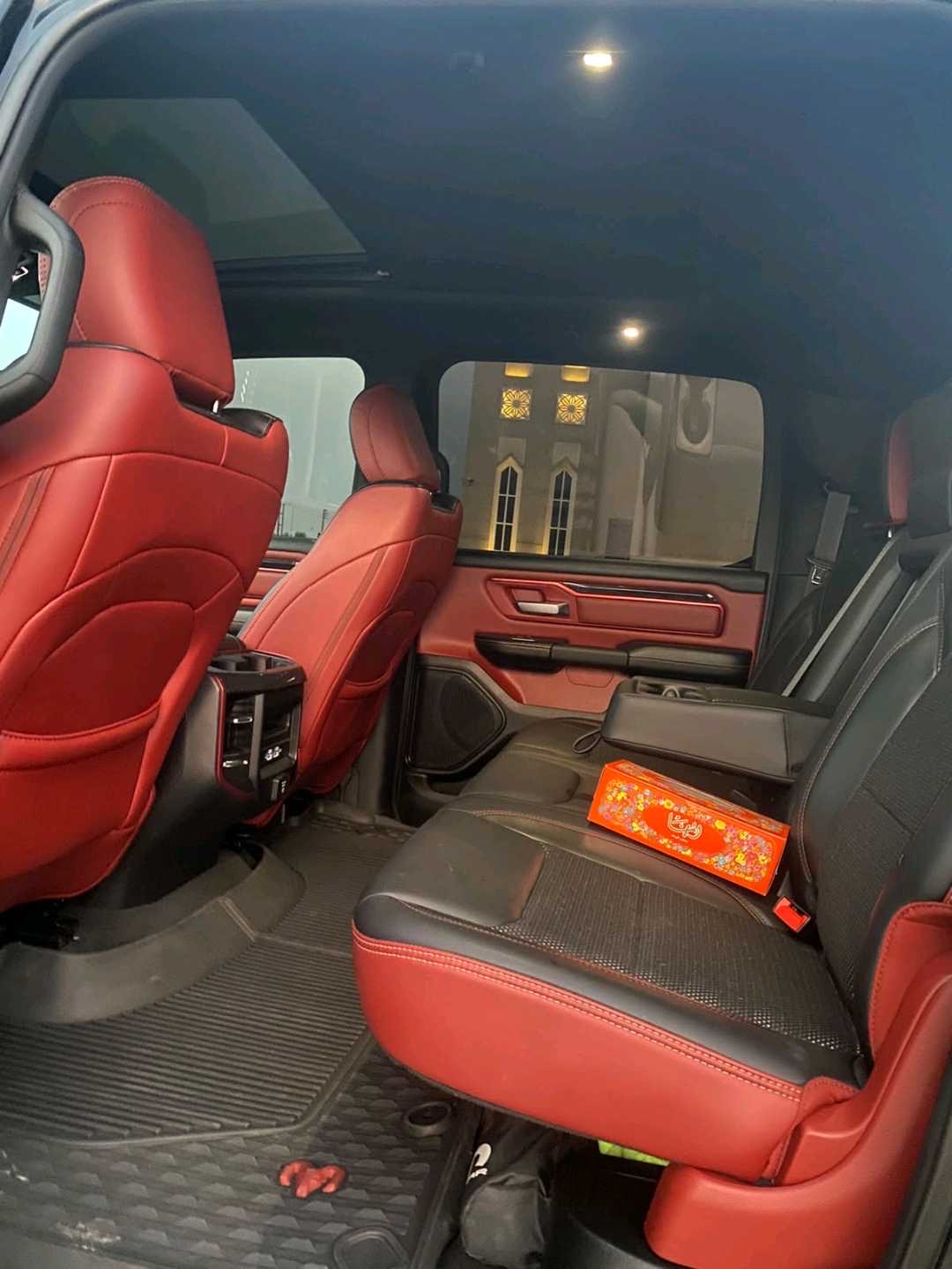 2019 Dodge Ram Platinum thumbnail 5