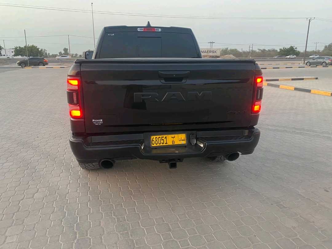2019 Dodge Ram Platinum thumbnail 6
