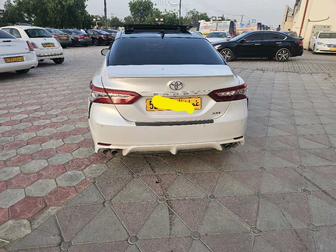 2020 Toyota Camry XSE thumbnail 13