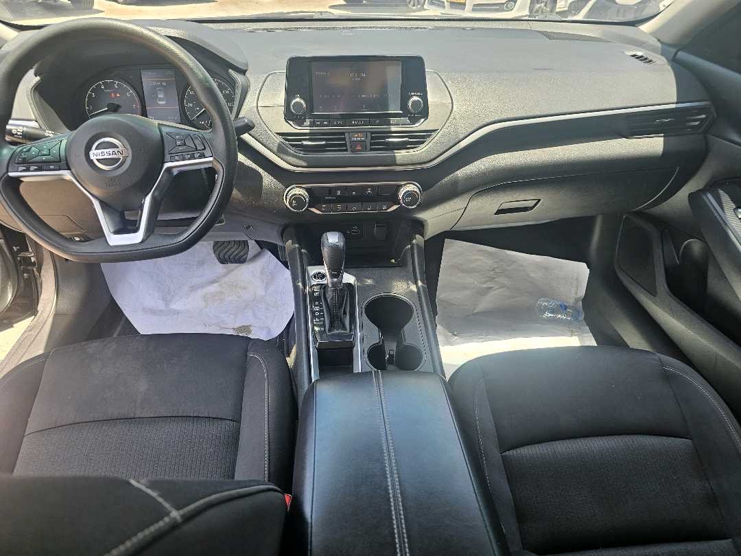2022 Nissan Altima S thumbnail 5