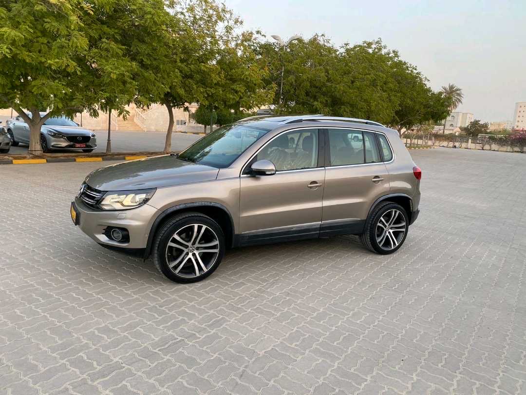 2016 Volkswagen Tiguan S thumbnail 3