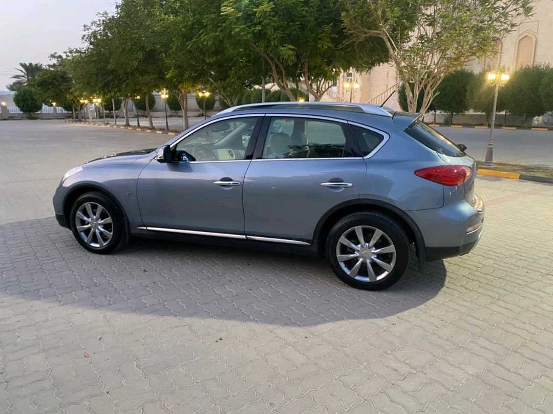 2017 Infiniti QX50 Pure thumbnail 7