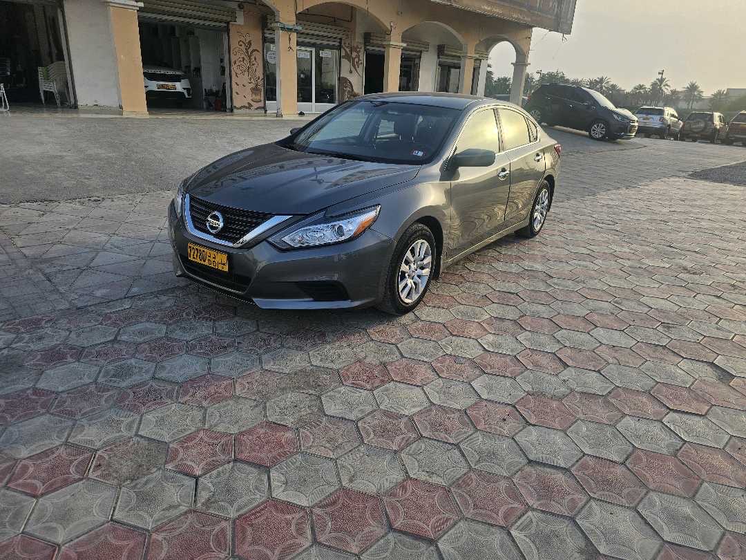 2018 Nissan Altima S thumbnail 5