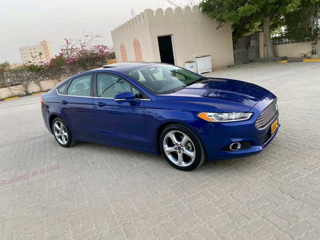 2016 Ford Fusion 350 thumbnail 4
