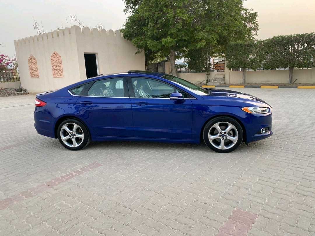 2016 Ford Fusion 350 thumbnail 5