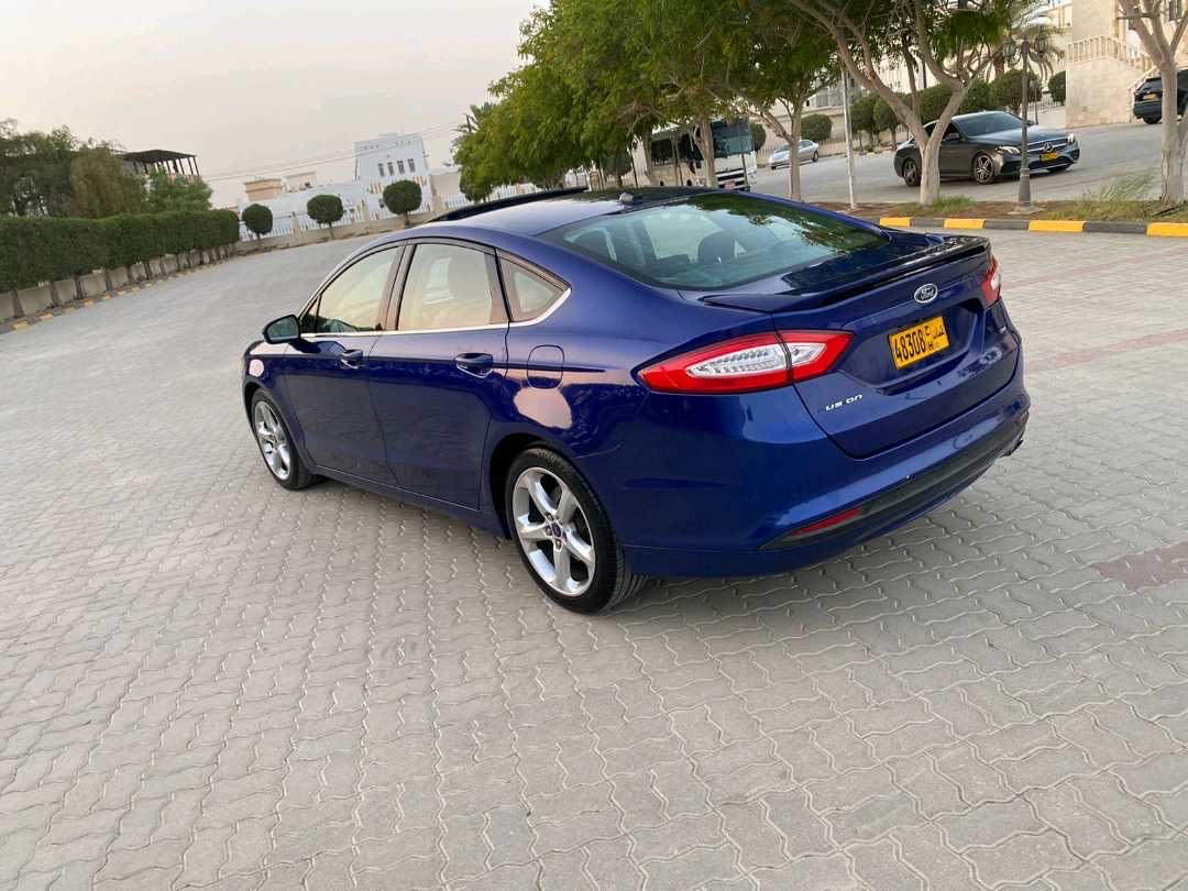 2016 Ford Fusion 350 thumbnail 6