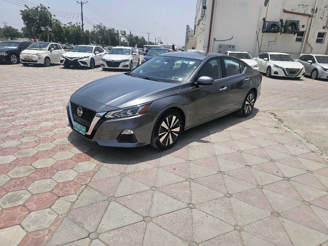 2021 Nissan Altima SV