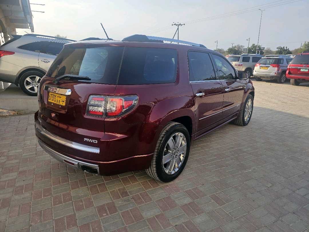 2016 GMC Acadia Elevation thumbnail 9
