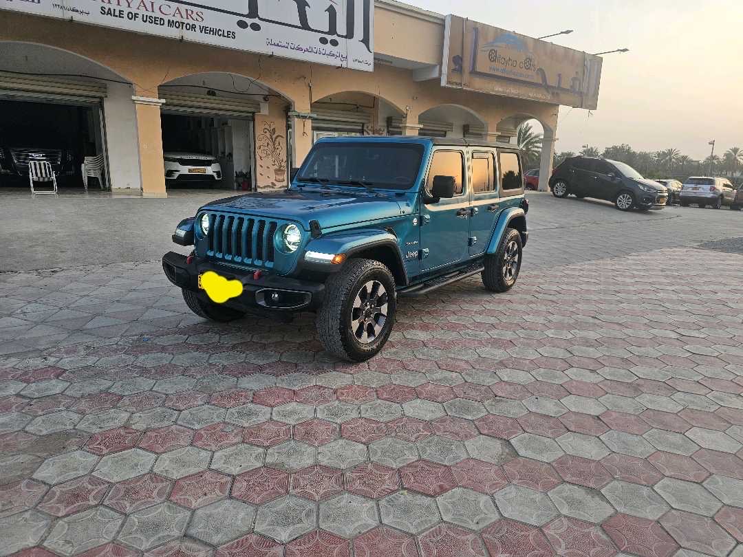 2019 Jeep Wrangler Sahara thumbnail 9