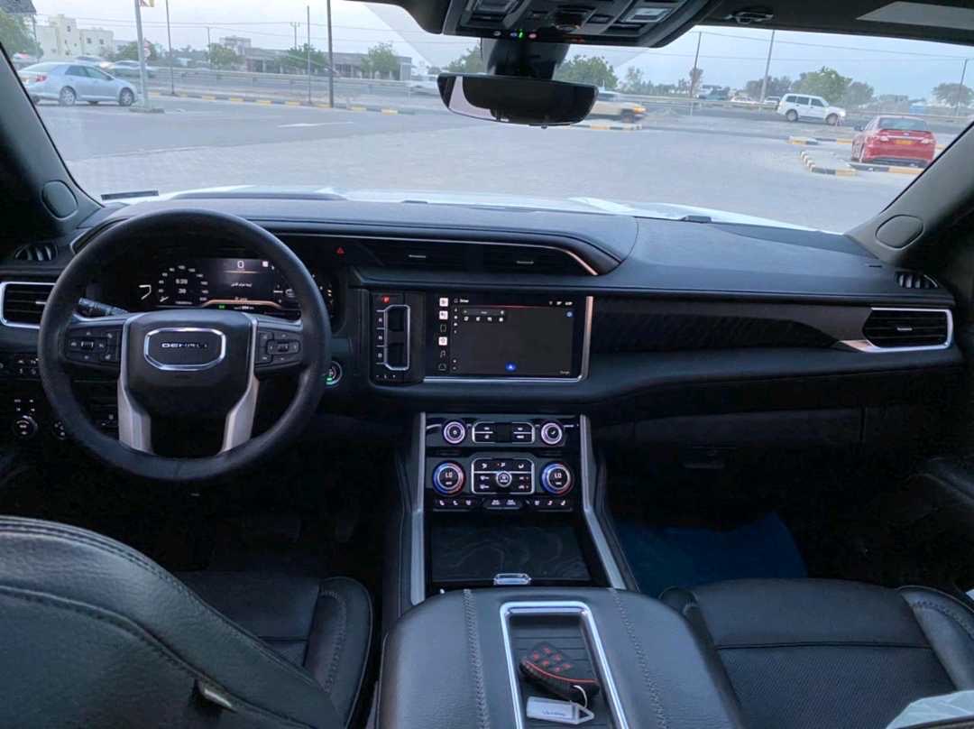 2022 GMC Yukon Denali thumbnail 5