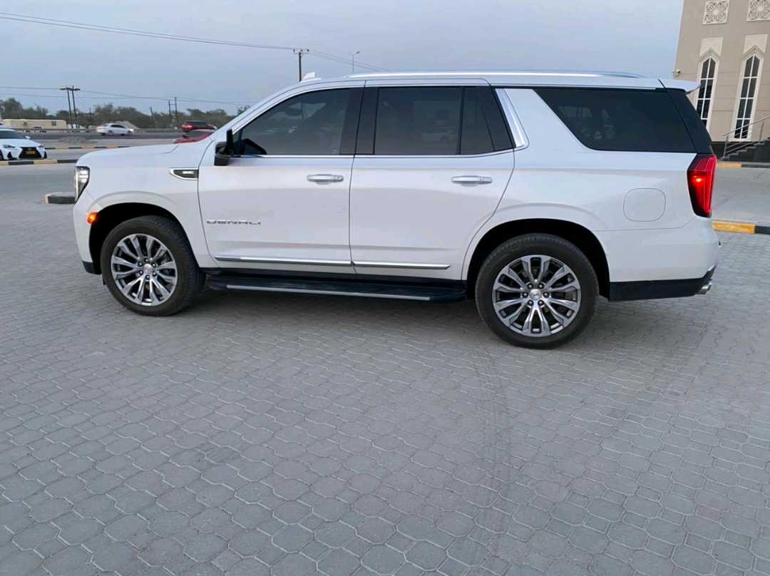 2022 GMC Yukon Denali thumbnail 6