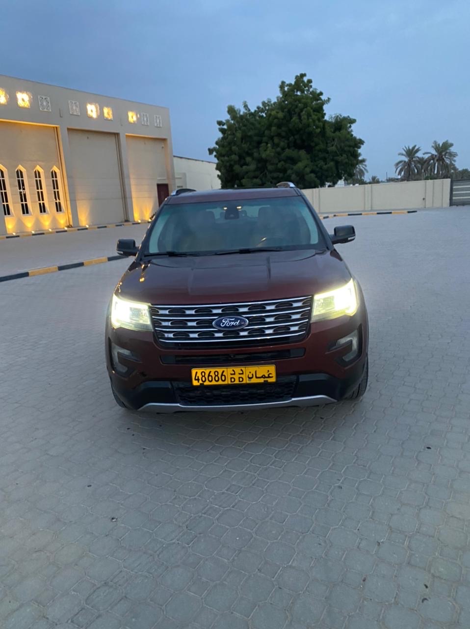 2016 Ford Explorer S thumbnail 4