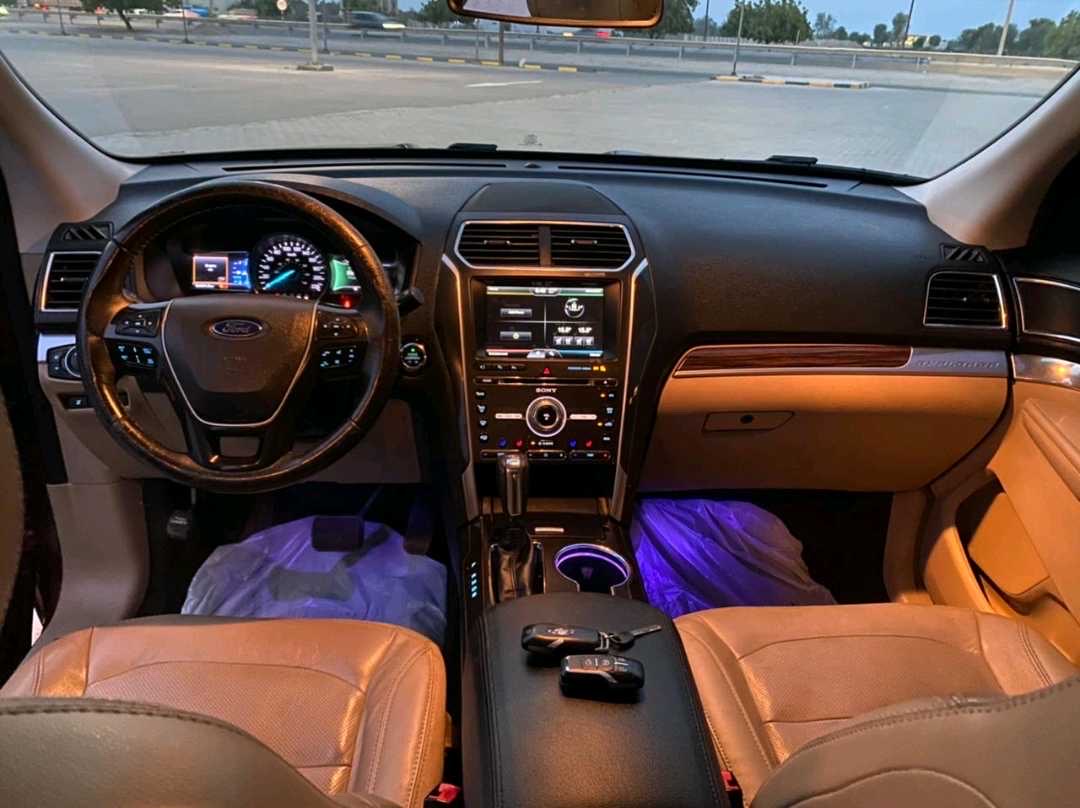 2016 Ford Explorer S thumbnail 6