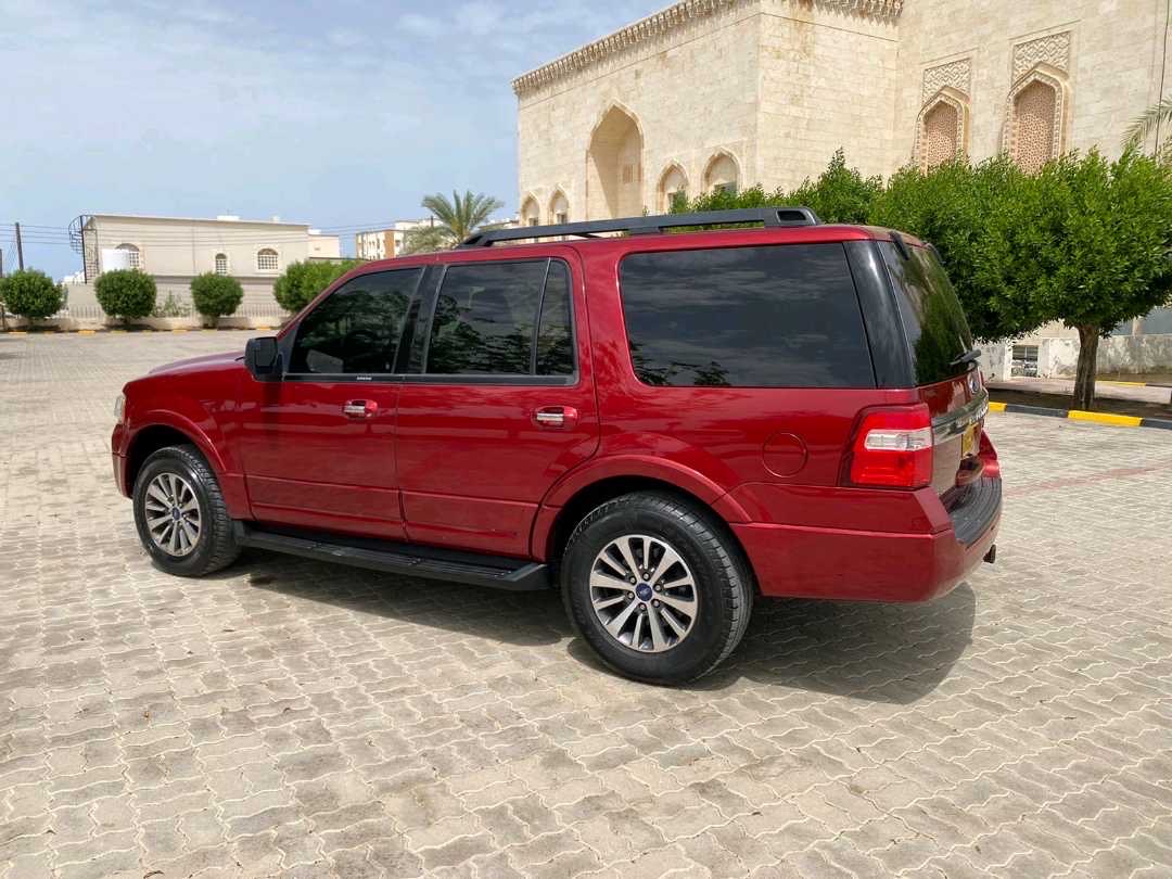 2017 Ford Expedition S