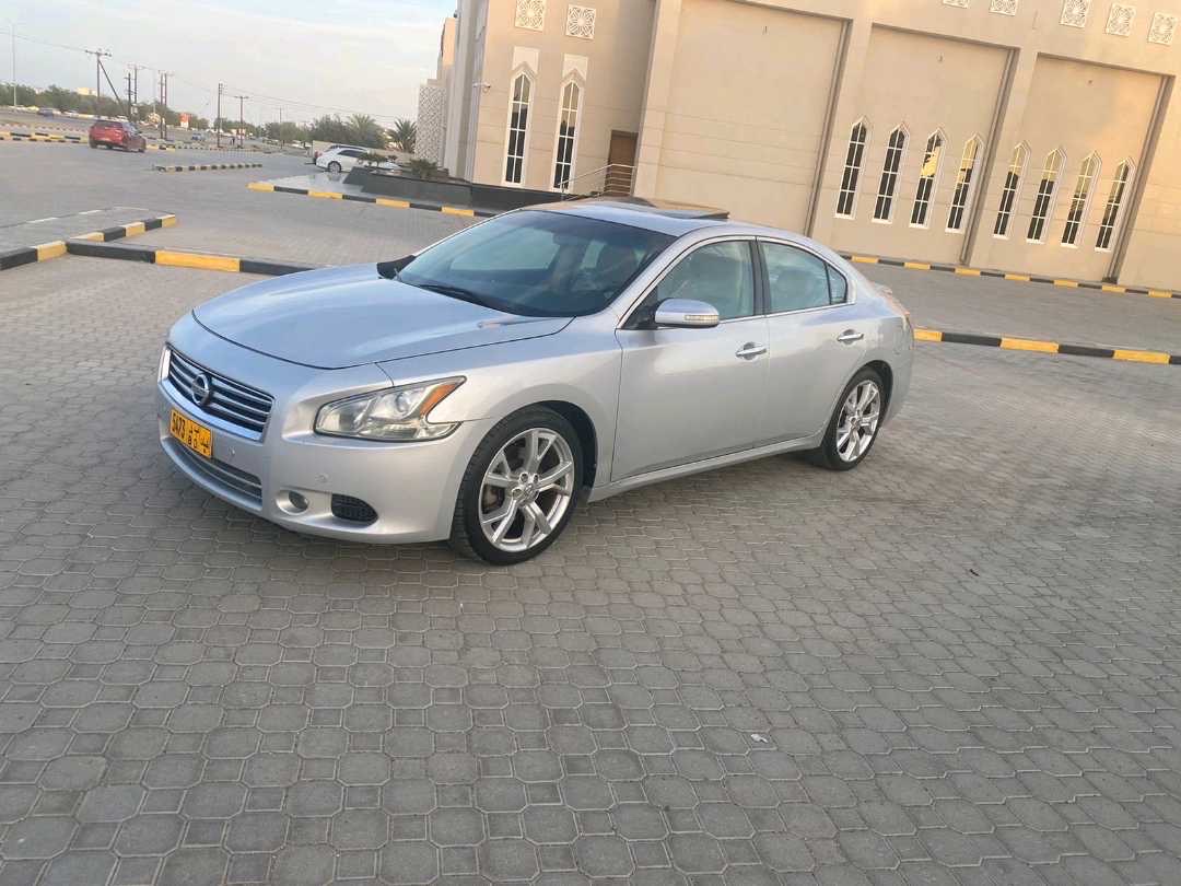 2013 Nissan Maxima S thumbnail 3