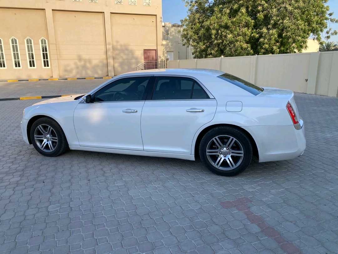 2014 Chrysler 300 VXR thumbnail 6