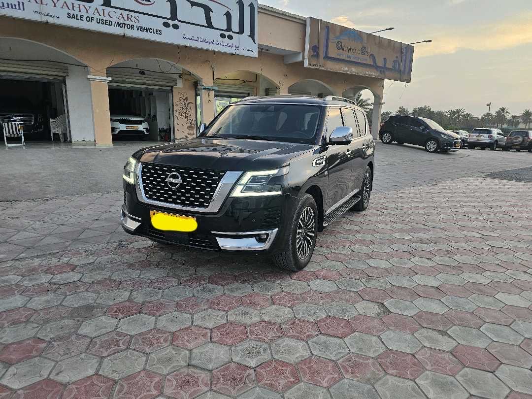 2018 Nissan Armada Platinum thumbnail 10