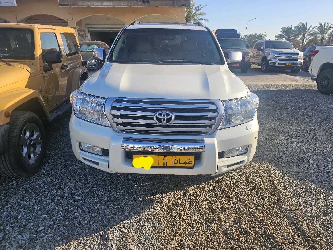 2010 Toyota Land Cruiser VXR