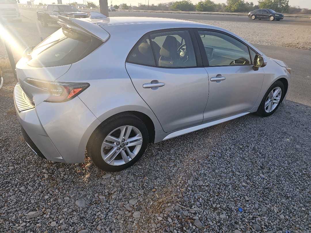 2022 Toyota Corolla SE thumbnail 8