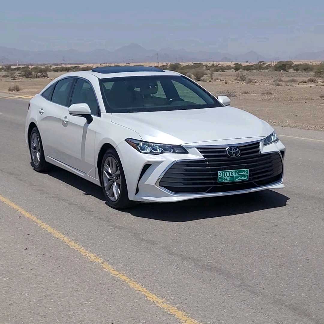 2019 Toyota Avalon XLE thumbnail 7