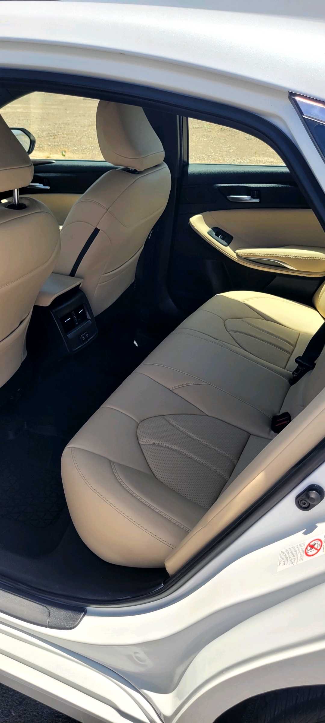 2019 Toyota Avalon XLE thumbnail 11