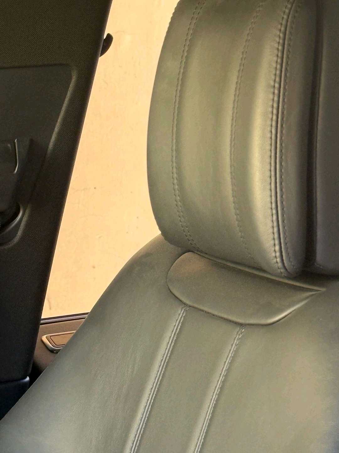 2018 Land Rover Range Rover Vogue thumbnail 9