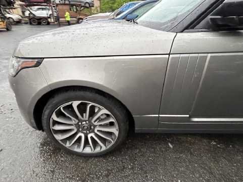 2018 Land Rover Range Rover Vogue thumbnail 21